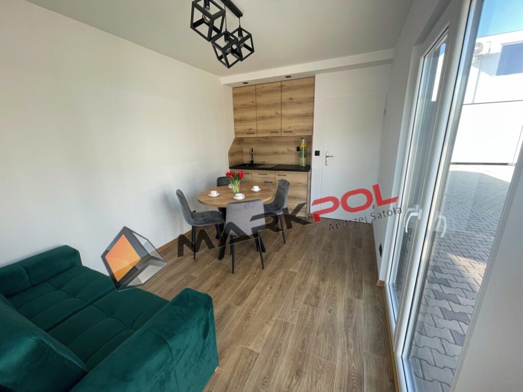 Nowoczesny salon z jadalnią. - kontenery mieszkalne